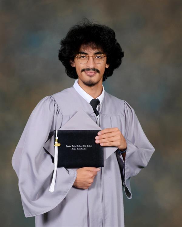 Andy Martinez, Co-Salutatorian